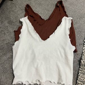 Cropped tank tops